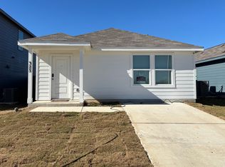 325 Alligator Crk, Seguin, TX 78155