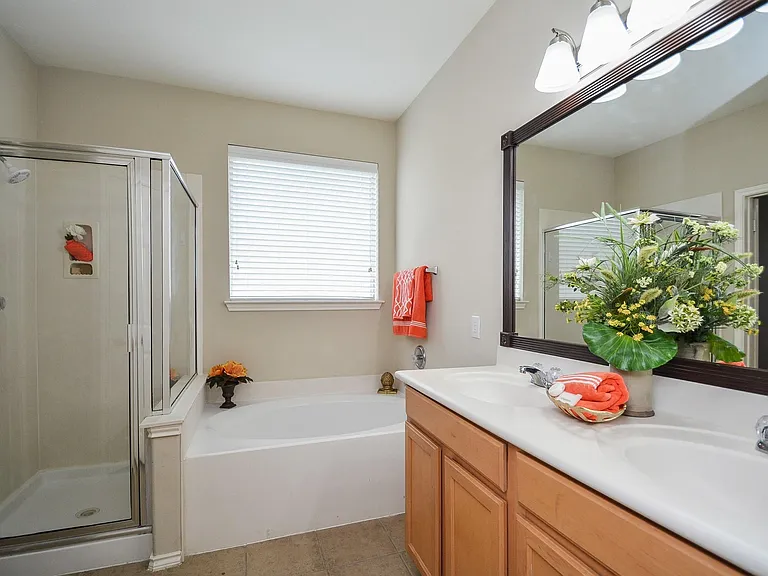 9203 Kransbury Ln — Photo 23