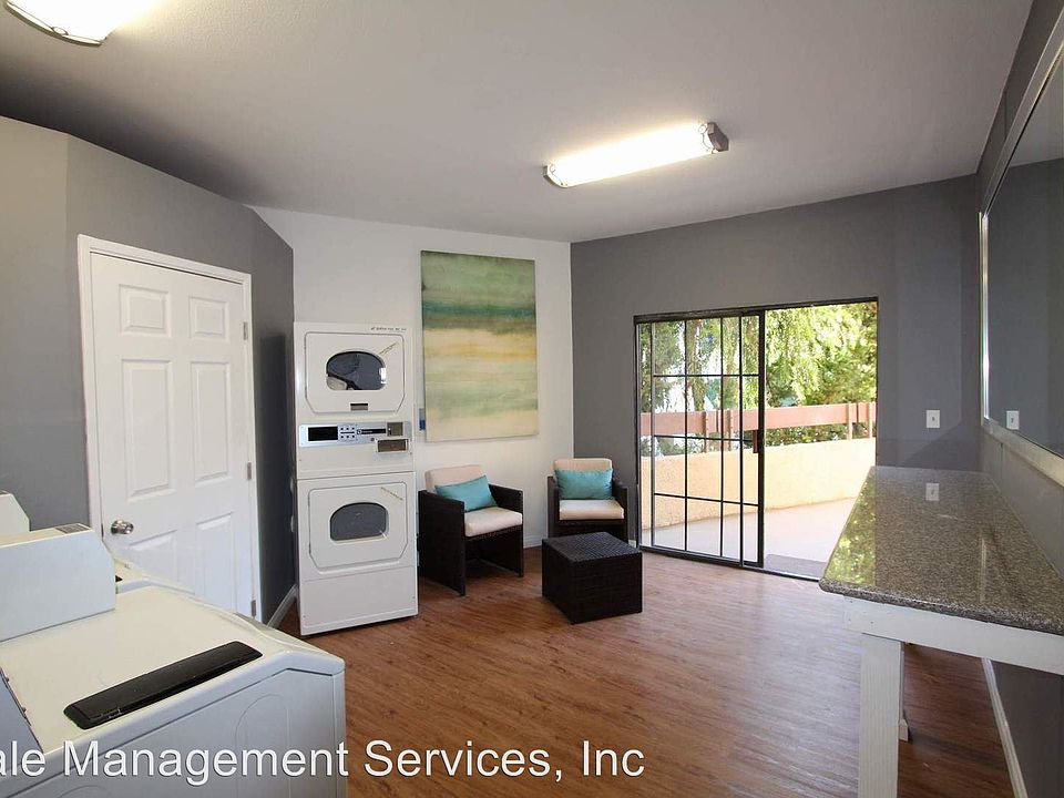 1st image of 11059 Fruitland Dr APT 19