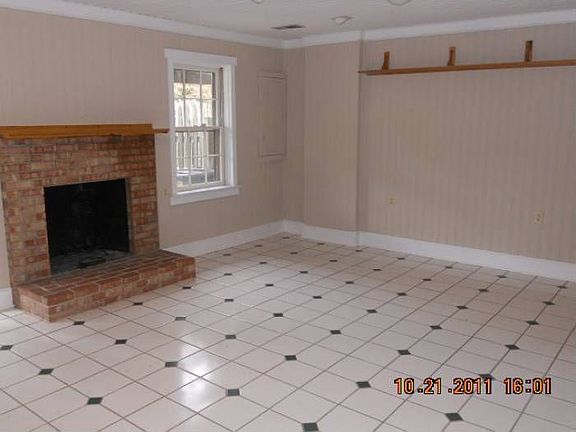 Rec Room- Basement