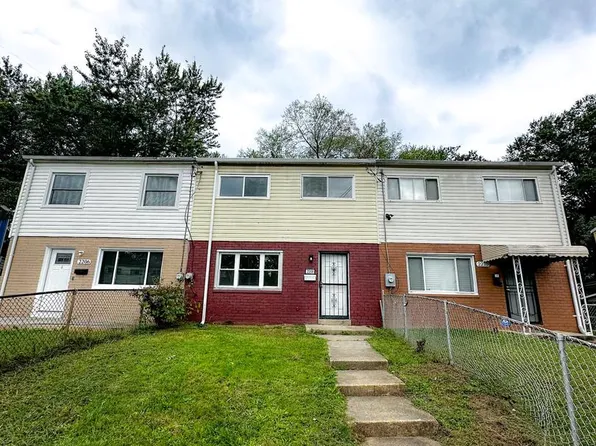 2208 Columbia Pl, Landover, MD 20785