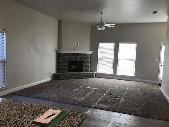 4th image of 9806 Agave Ave