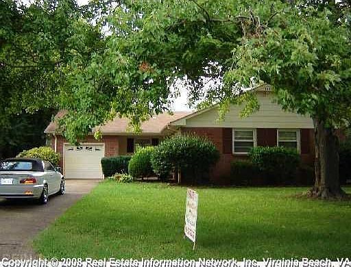 1st image of 3028 Edinburgh Dr