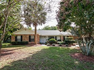 2470 E Crooked Lake Club Blvd, Eustis, FL 32726