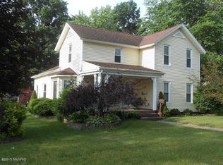 307 W Superior St, Wayland, MI 49348