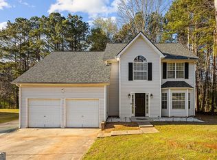 6585 Manor Creek Dr, Douglasville, GA