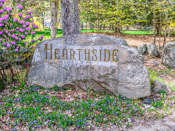 3rd image of 158 Hearthside Road