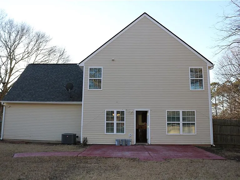 954 Downing Dr — Photo 13