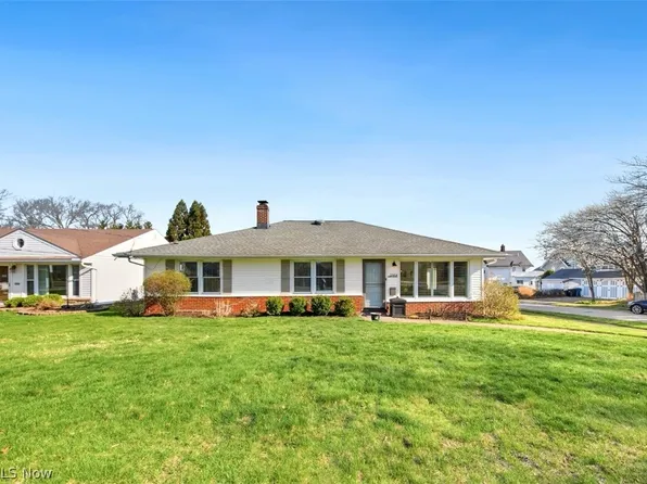 23904 Lake Rd, Bay Village, OH 44140