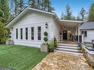 22912 SE 37th St, Sammamish, WA 98075