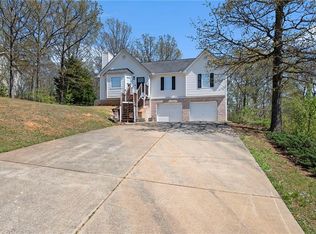 26 Stiles Ct SW, Cartersville, GA 30120