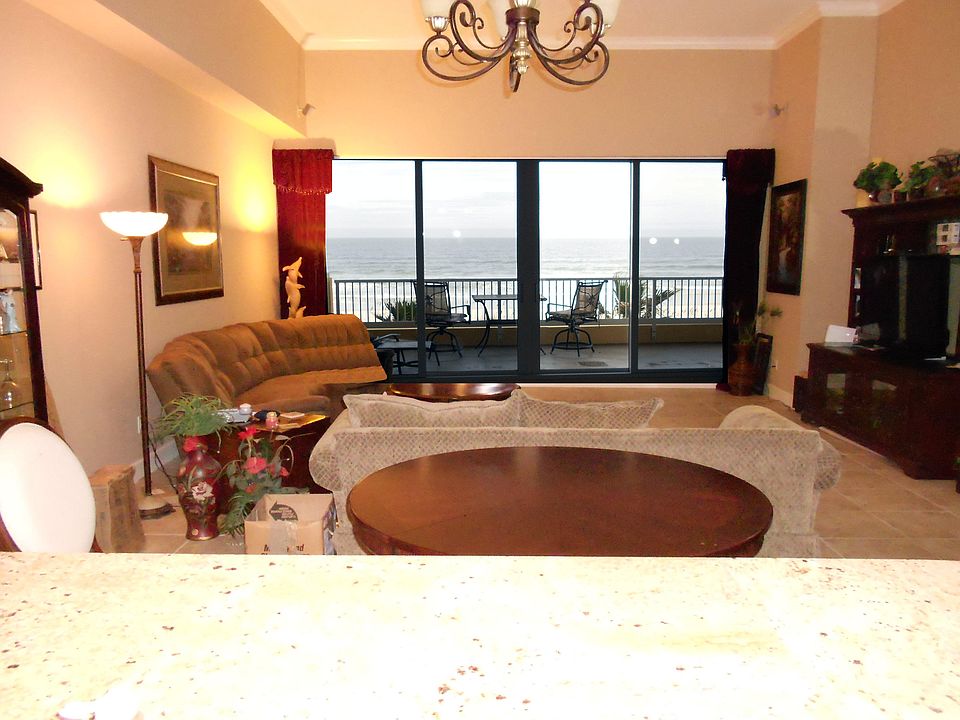 L/R (Ocean View)