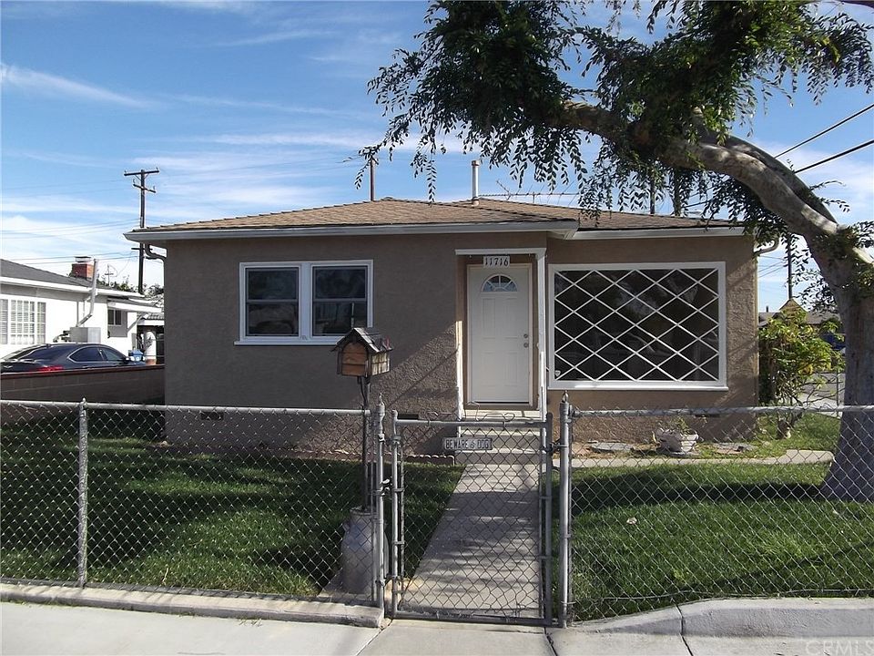 1st image of 11716 Gard Ave