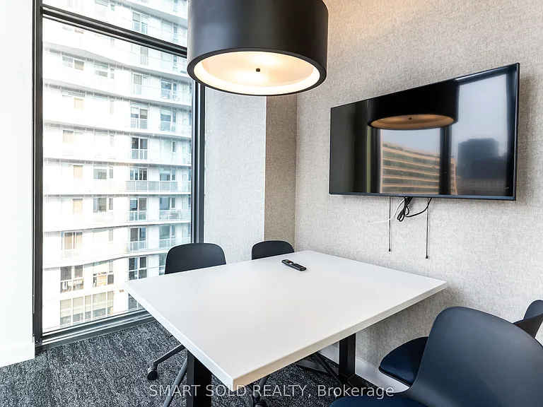 252 Church St #5609 — Photo 30