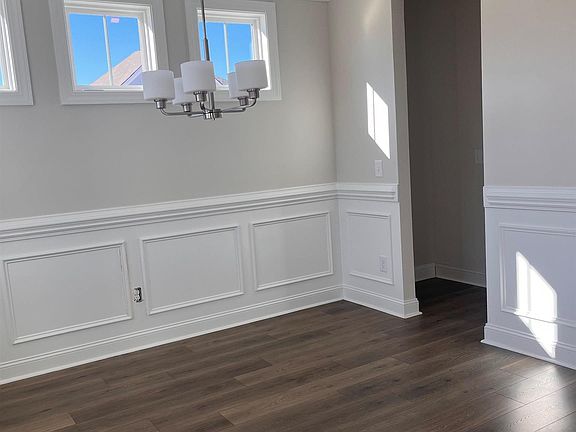 3rd image of 106 Humbolt Dr Lot 40