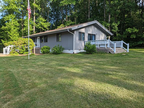 2nd image of 6211 Connie Ln