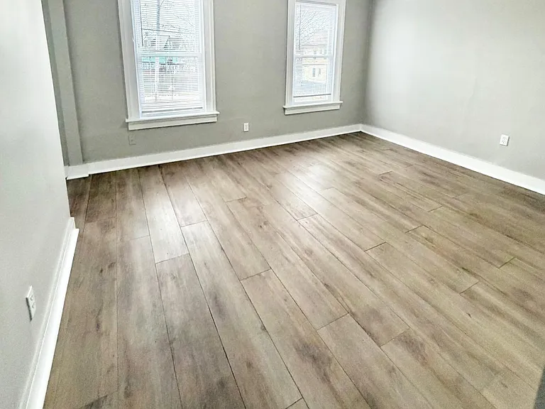 99 Lamberton St #2 — Photo 4