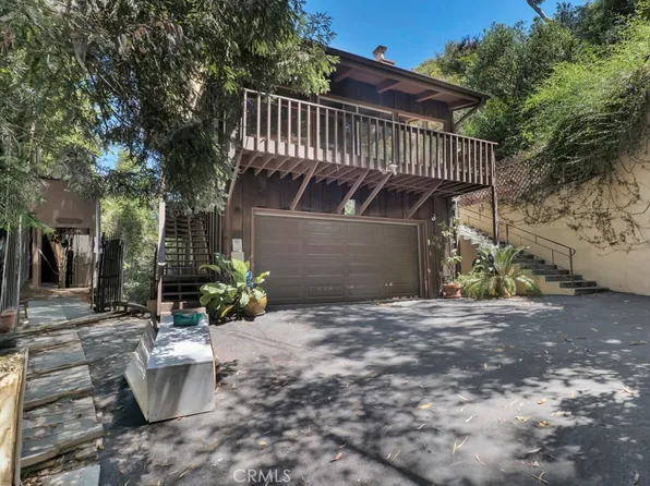 518 Latimer Rd, Santa Monica, CA 90402