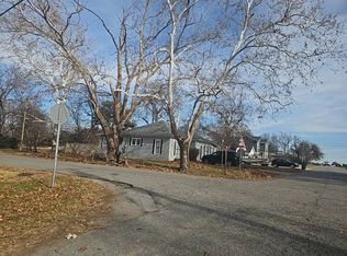 400 William St, Pottsboro, TX 75076