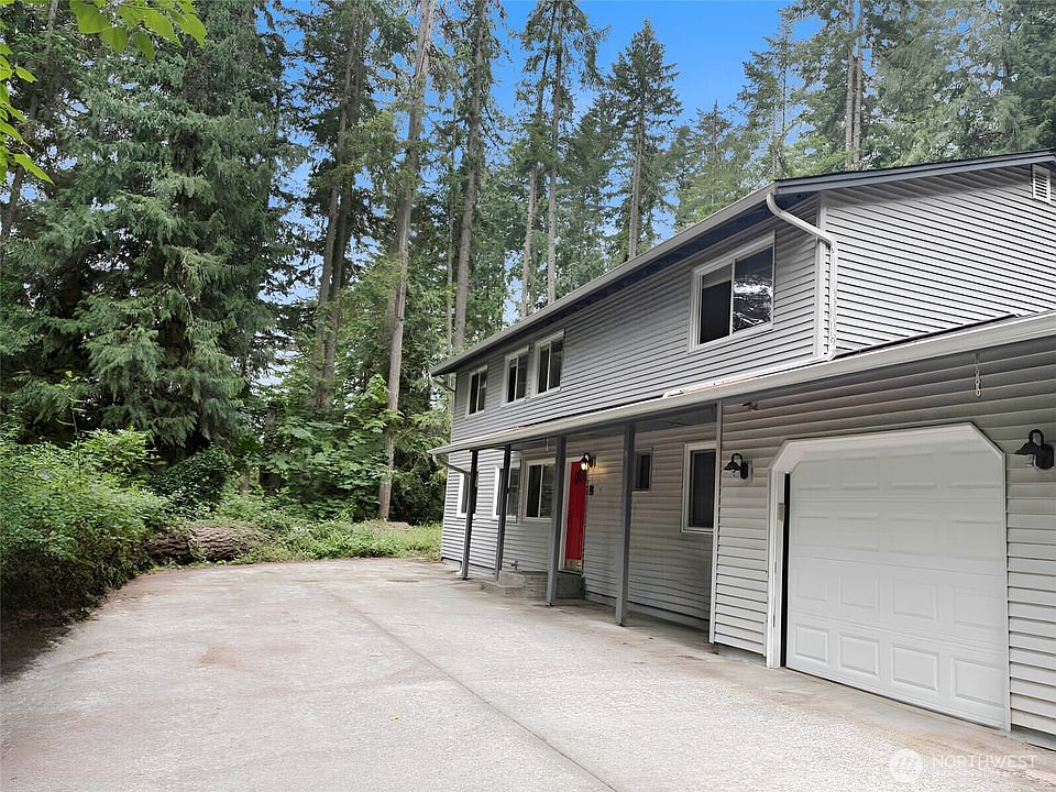 1st image of 24404 SE Mirrormont Boulevard