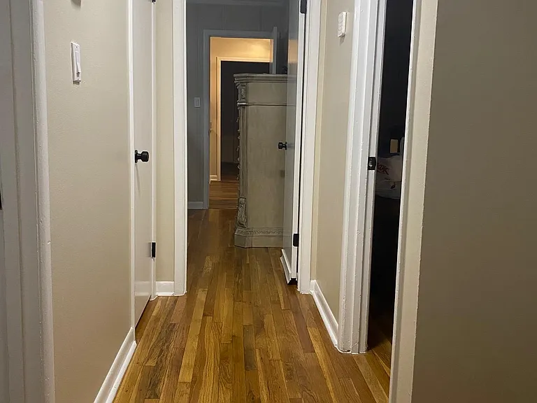 2201 Shady Lane Dr NW — Photo 9