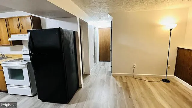1 bed, 1.0 bath, 1215 sqft, $1,395 — Photo 4