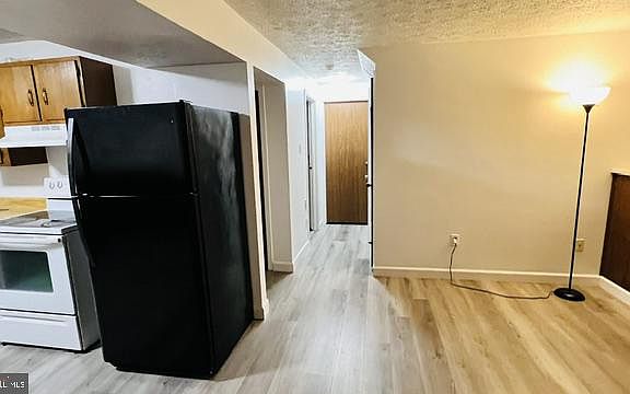 4th image of 1314 Frederick Ave