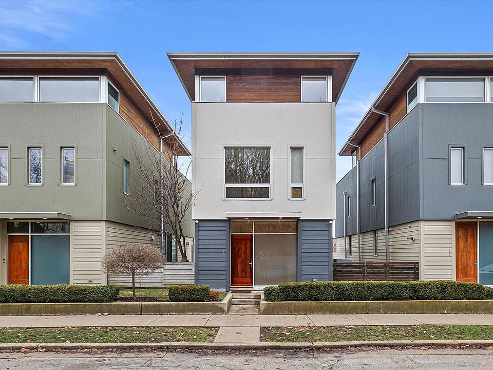 1st image of 907 East Reservoir AVENUE