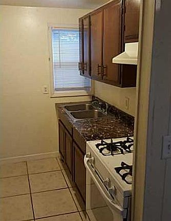 3rd image of 590 Park Ave #592