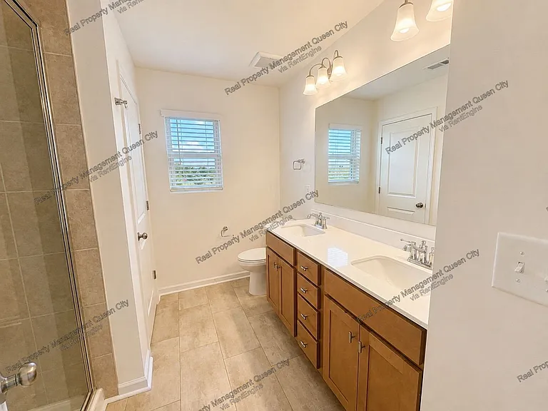3105 Lilac Grove Dr — Photo 6