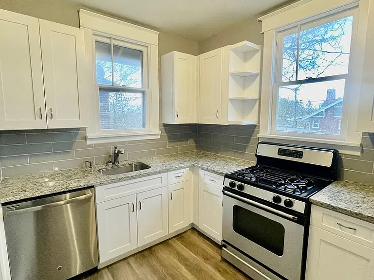 3110 W 41st Ave — Photo 3