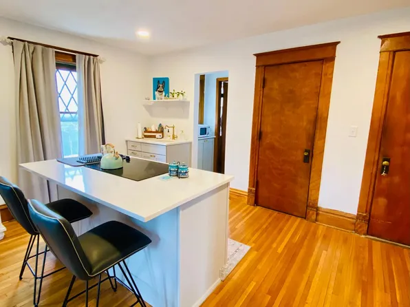 930 S Phillips Ave #3, Sioux Falls, SD 57104