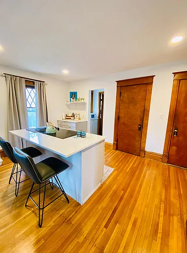 930 S Phillips Ave #3 Photo 1