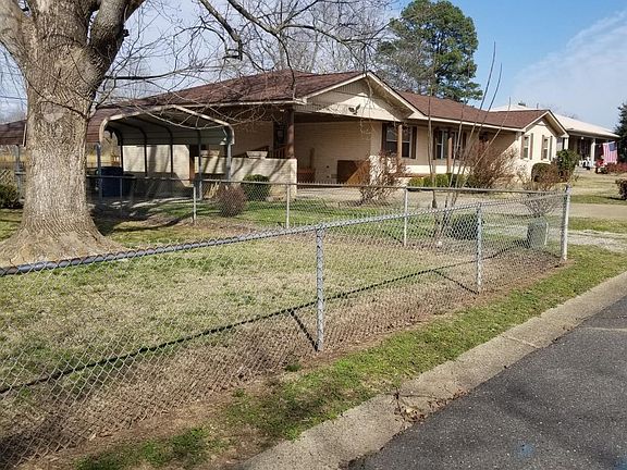 2nd image of 1632 Edgewood St