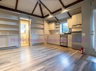 10 Red Rock Way #B, San Rafael, CA 94903