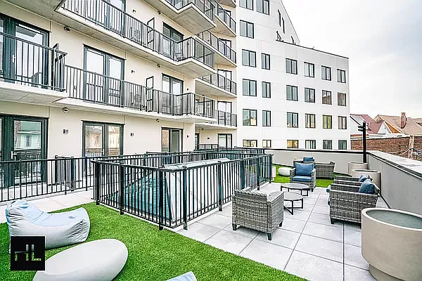 Rented by Highline Residential | media 27