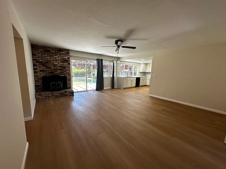2035 Dorsch Rd — Photo 11
