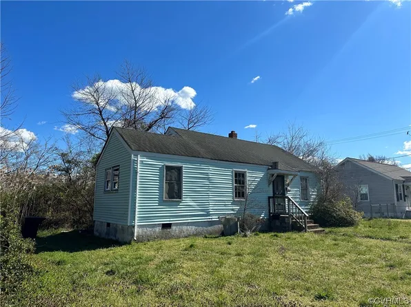 108 Cherry Acres Dr, Hampton, VA 23669