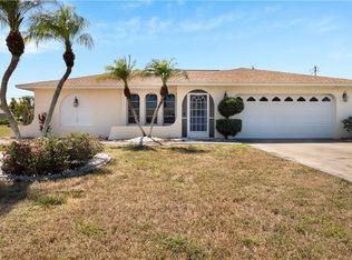 2310 SE 8th Ave, Cape Coral, FL 33990