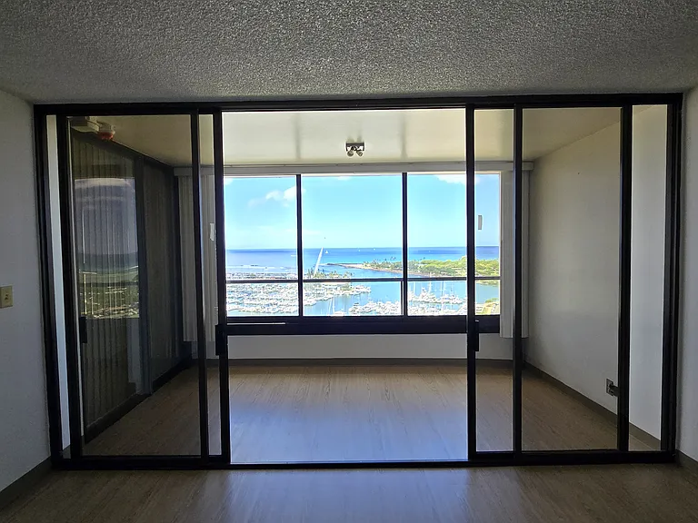1600 Ala Moana Blvd #1904 — Photo 3