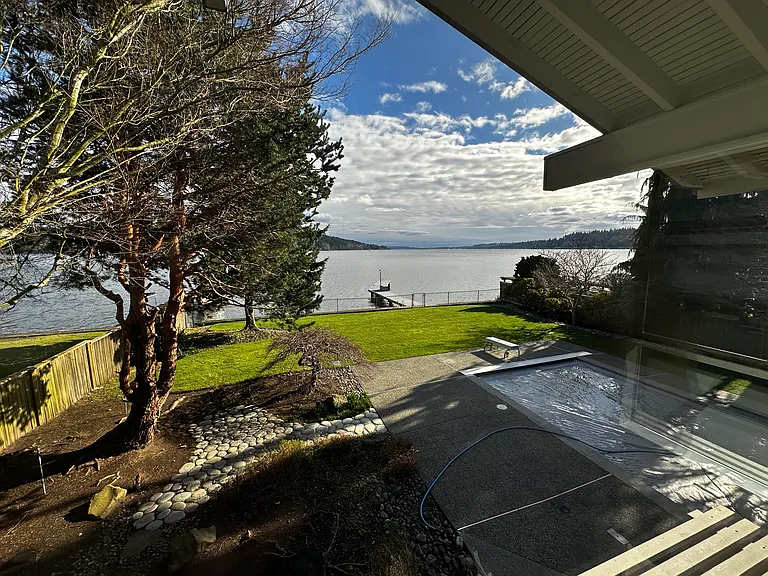 16736 Shore Dr NE — Photo 11