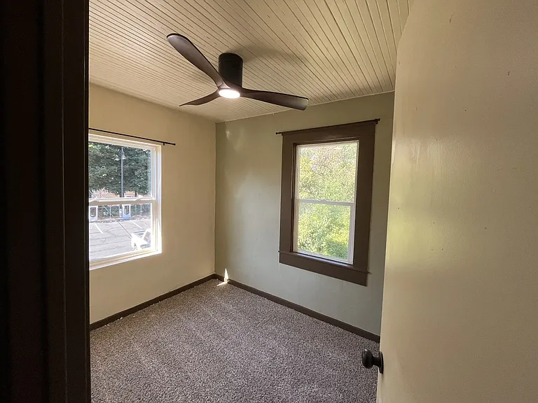 3095-3093 Spanish Ravine Rd #B — Photo 8