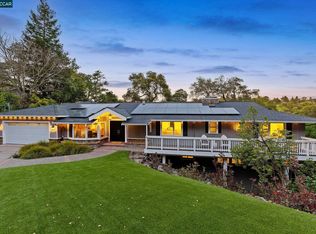 36 Oak Dr, Orinda, CA