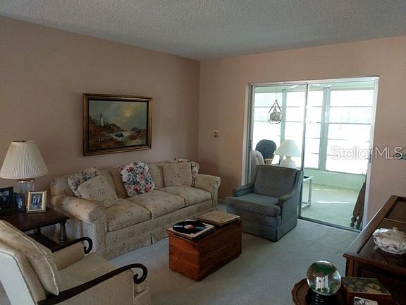 5th image of 1701 Macdonnell Dr