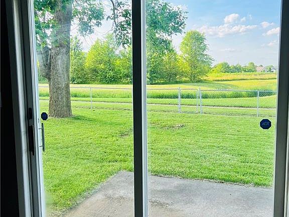 5th image of 103 Phelps Farm Cir