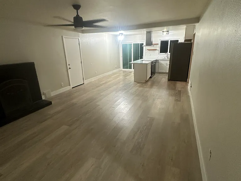 7379 Sandalwood Dr — Photo 3