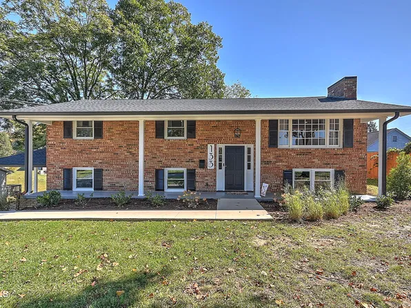 133 Pershing Ave, Bristol, TN 37620