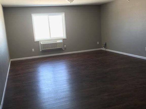 5th image of 520 3rd St NW APT 202