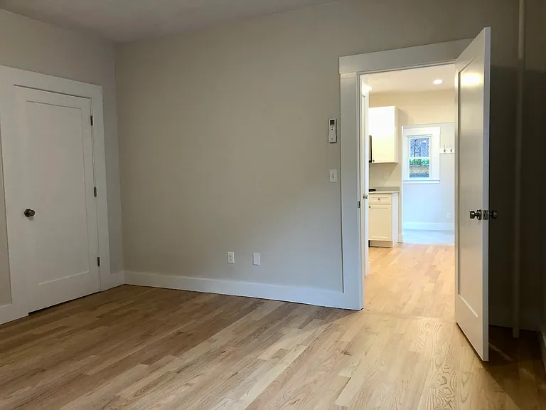 85 Pine St #1 — Photo 10
