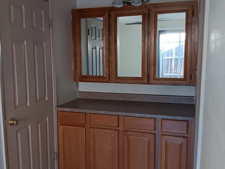891 Saint Andrews Dr — Photo 6